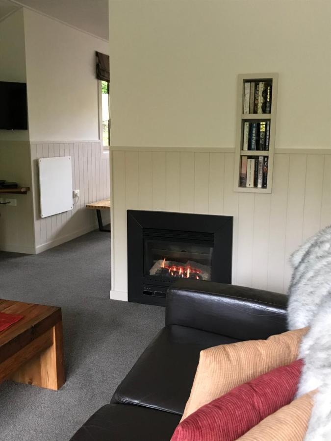 Burn Cottage Retreat Cromwell Eksteriør bilde
